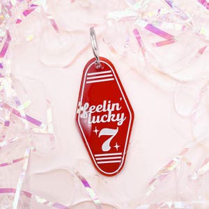 Motel Keychain - Retro Inspired Motel Keychain - Feeling Lucky Number 7