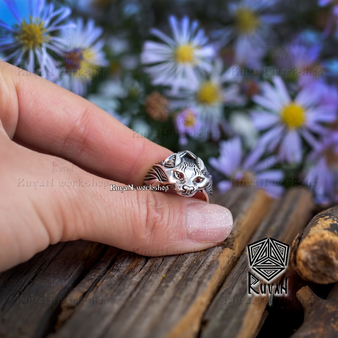 Lynx ring. Bobcat ring Lynx head ring. Cat ring. Lynx Head | Etsy