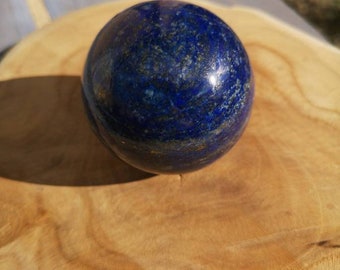 Lapis lazuli sphere