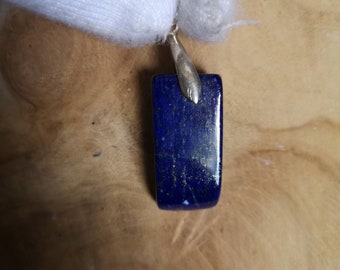 Lapis lazuli pendant 2