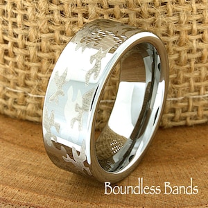 Camouflage trouwring, mannen wolfraam ring, wolfraam ring, mannen wolfraam band, wolfraam trouwring, ring voor mannen, wolfraam, zilveren ring