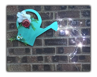 solar light decoration for the garden, solar light features, garden yard decor, wreath ideas, sparkly lights
