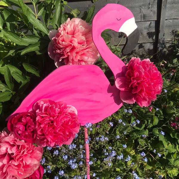 Garden decor, Flamingo garden decor, flamingo garden decoration, decorative stakes for the garden