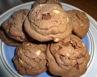 Homemade Chocolaty Peanut Butter Cup Cookies (4 Dozen)