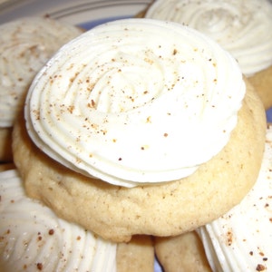 Not in Season Marvelous Homemade Soft and Frosted Eggnog Cookies 30 Cookies Bild 2