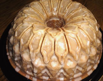 Buttery and Moist Homemade Vanilla Pudding Pound Cake (10")