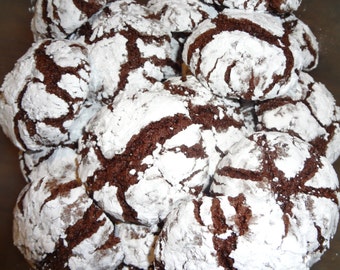 Timeless Homemade Chocolate Crinkle Cookies (2 Dozen)