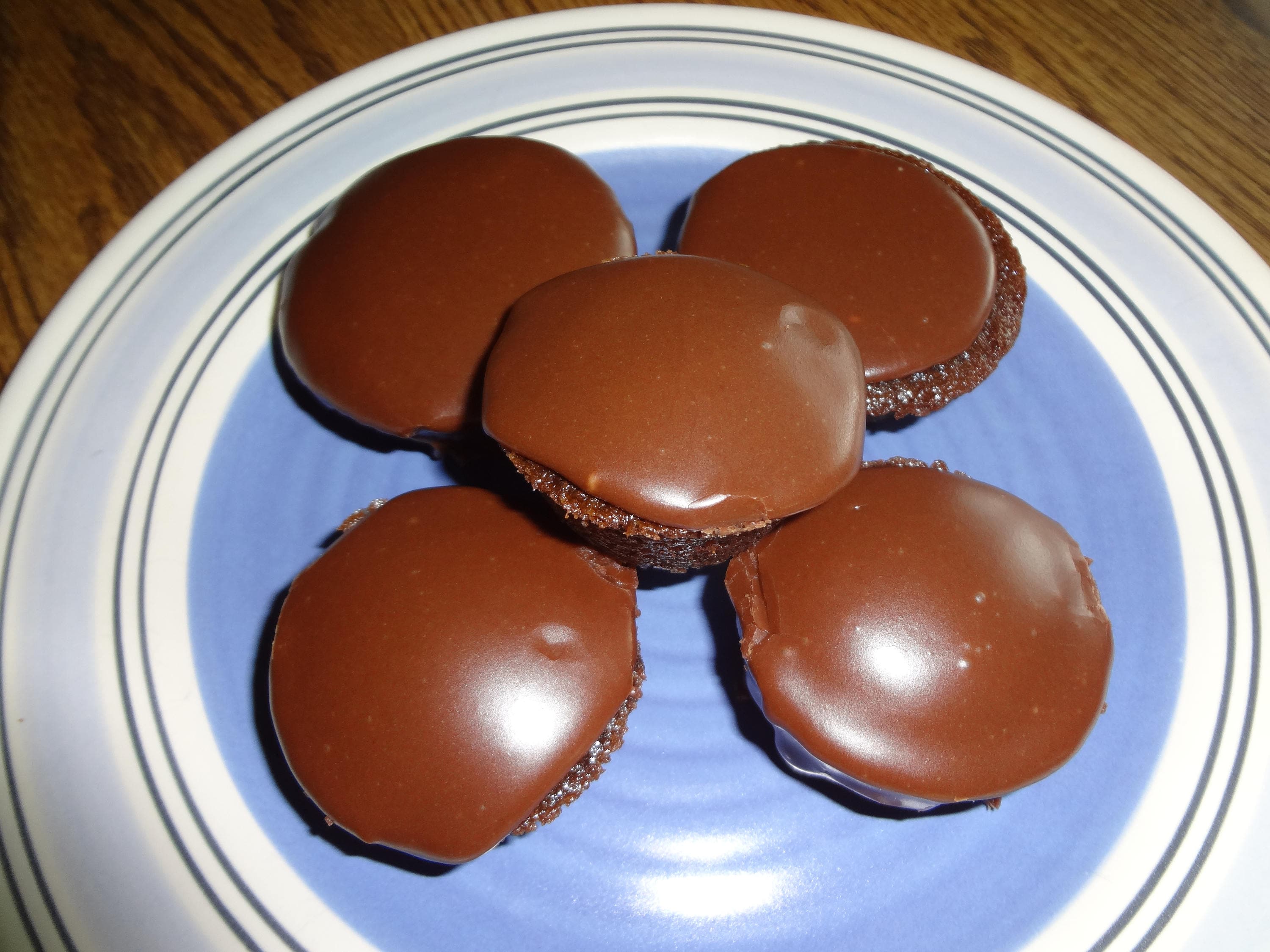 Texas sheet cake bites