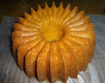 Moist and Delicious Homemade Orange and Olive Oil Bundt Cake (12")