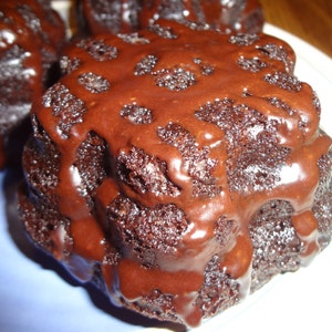 Moist, Chocolaty and Amazing Homemade Chocolate Cakelets (14 Cakelets) image 2