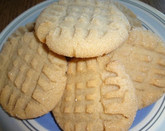 Classic Homemade Peanut Butter Cookies (3 Dozen)