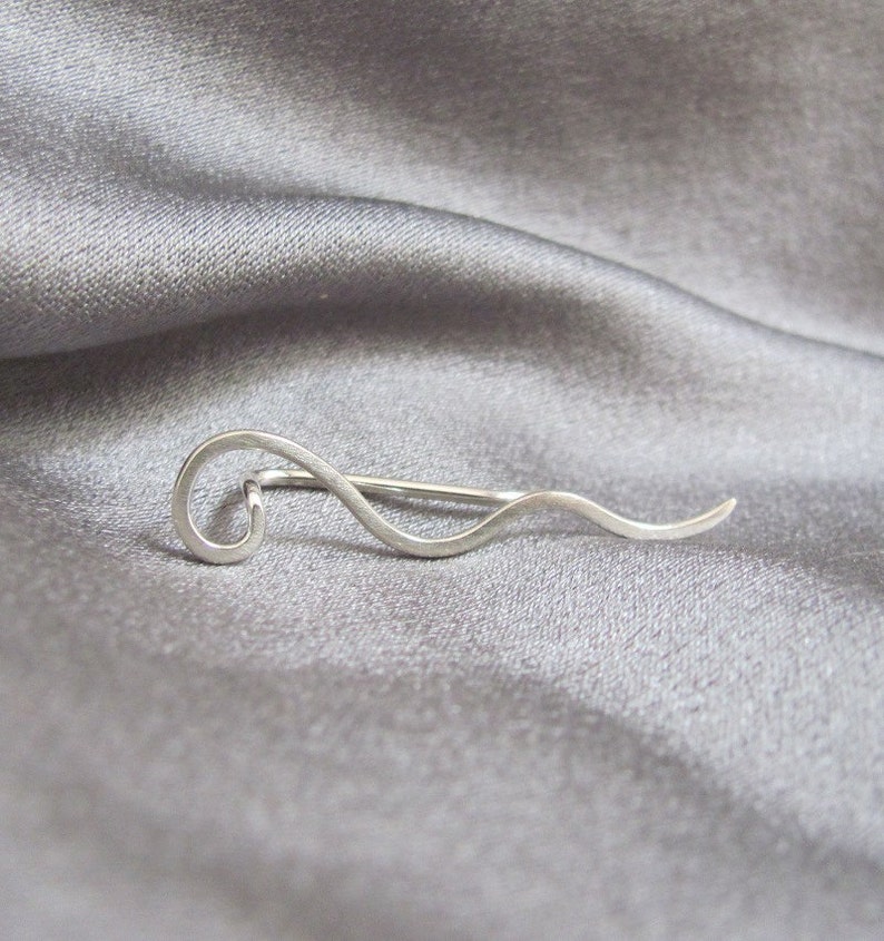 Silver Ear Sweep Up the Ear Earring ~ Wavy Ear Climber Ear Crawler Earring Pin
