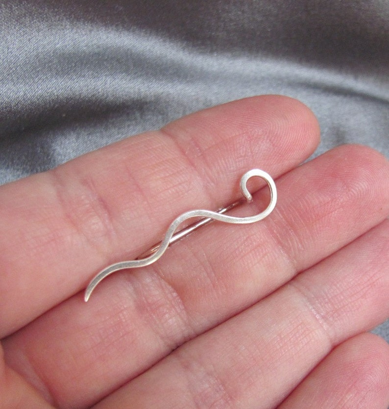 Silver Ear Sweep Up the Ear Earring ~ Wavy Ear Climber Ear Crawler Earring Pin