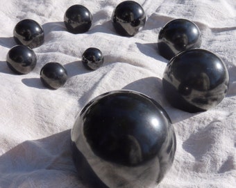 SHUNGITE ALL Sizes Spheres + Pyramids for Health + EMF-Protection [M2O]