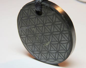 SHUNGITE Flower of Life Pendants: EMF-Protection from WLan,Smartphones,cordless phones,Laptop,PC,WiFi; Shungite Cellphone Plate/Tile/Sticker