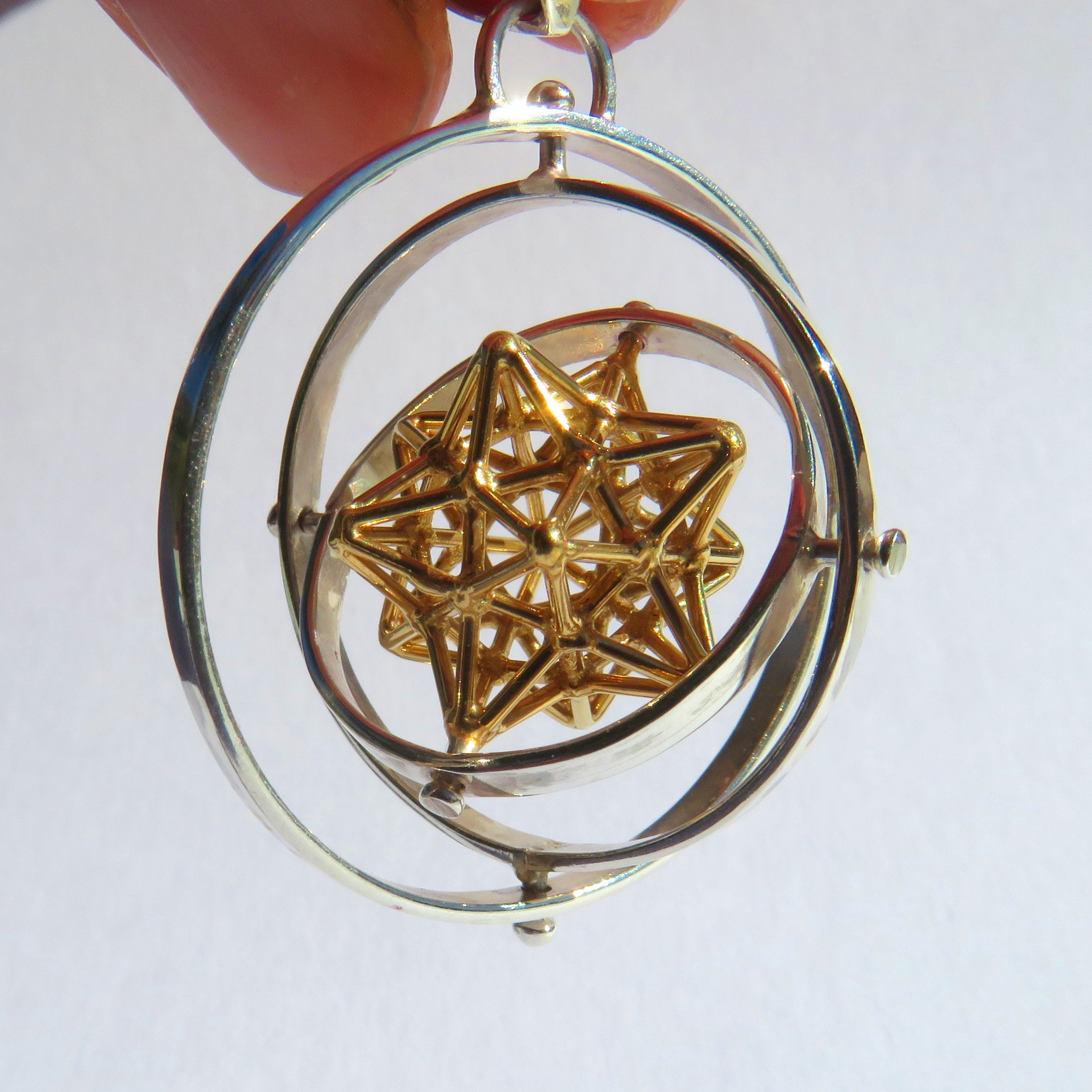 SOLAR Star 3D SPIN Sacred Geometry Pendant, Spinning Gold Jewelry 