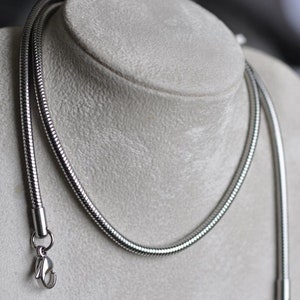 Sterling Silver Chains: Singapore chain / Snake chain / Curb chain, 925 Silver fine necklace 14 16 18 20 22 24 inches 36 40 45 50 55 60 cm image 6