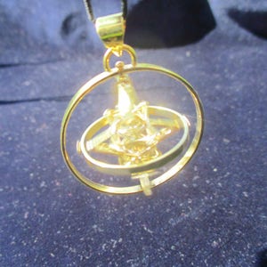 Heart Star 3D SPIN pendant Sacred Geometry Silver Gold Jewelry image 4