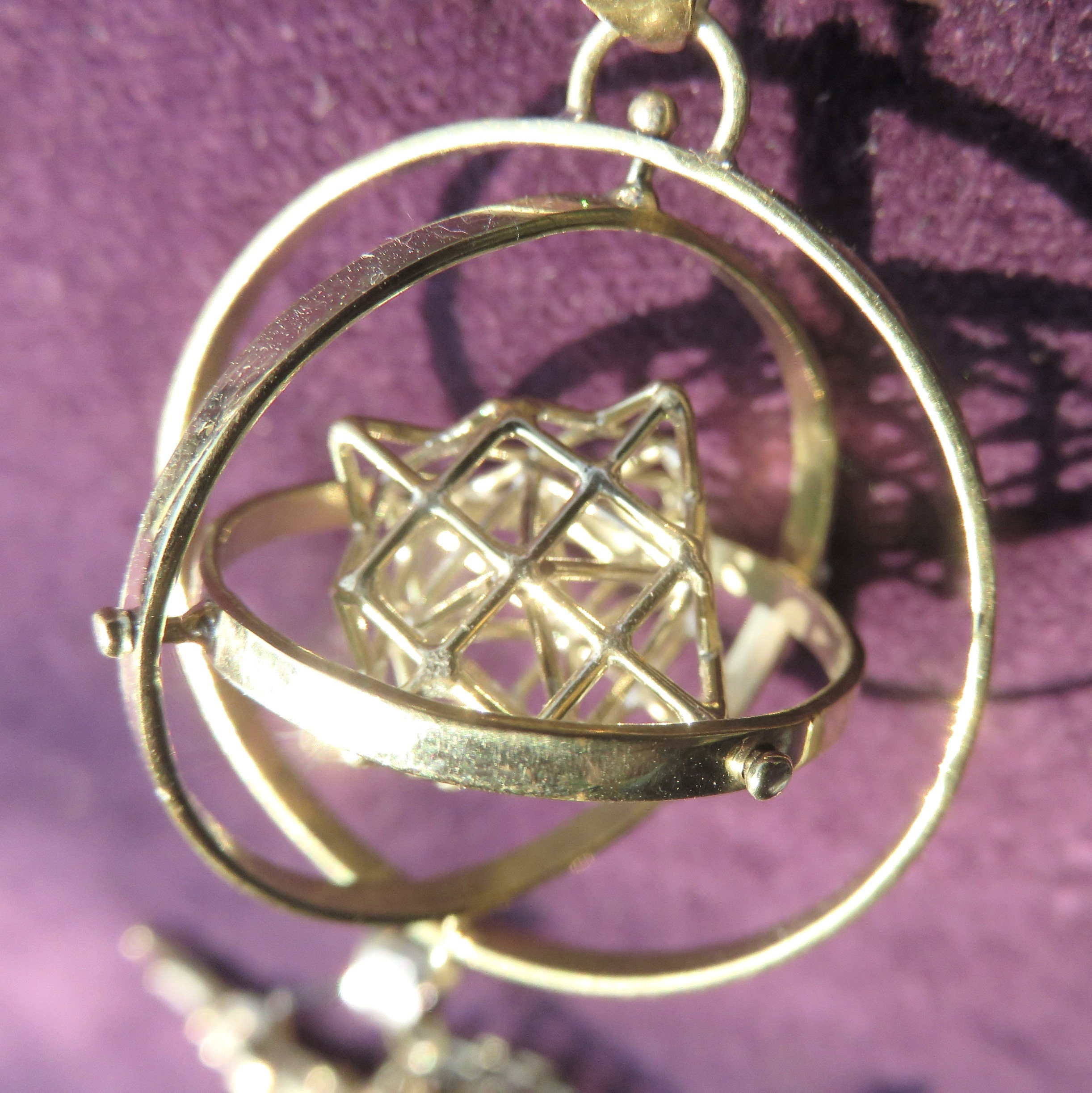 Sacred Geometry 3D-SPIN Pendant Tantric Terra Prana Cube Magical