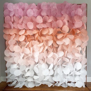 Sfondo con ghirlanda di carta rosa e pesca sfumata, decorazioni personalizzate per eventi, photo booth, addio al nubilato, baby shower, festa della mamma, decorazioni per matrimoni