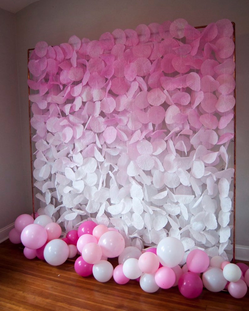 The Original Paper Circle Garland: Pink Ombré image 2