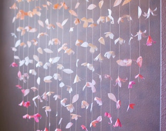 Paper Flower Garland: Peach- White-Light Pink Ombre