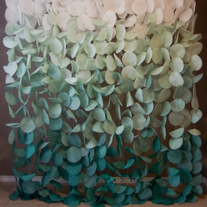 The Original Paper Circle Garland: Green Ombre