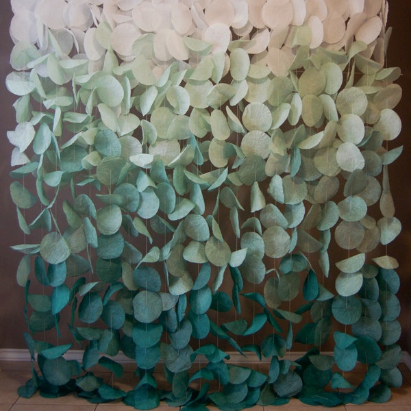 The Original Paper Circle Garland: Green Ombre