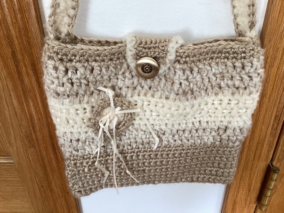 Vintage Hand Knitted Cream/Tan SHOULDER STRAP PUR… - image 9