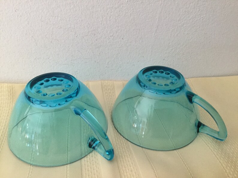 SALE***AQUA BLUE Glass Tea Cups Set of 2 With Raised Dot Bottom Pattern Aqua Cups