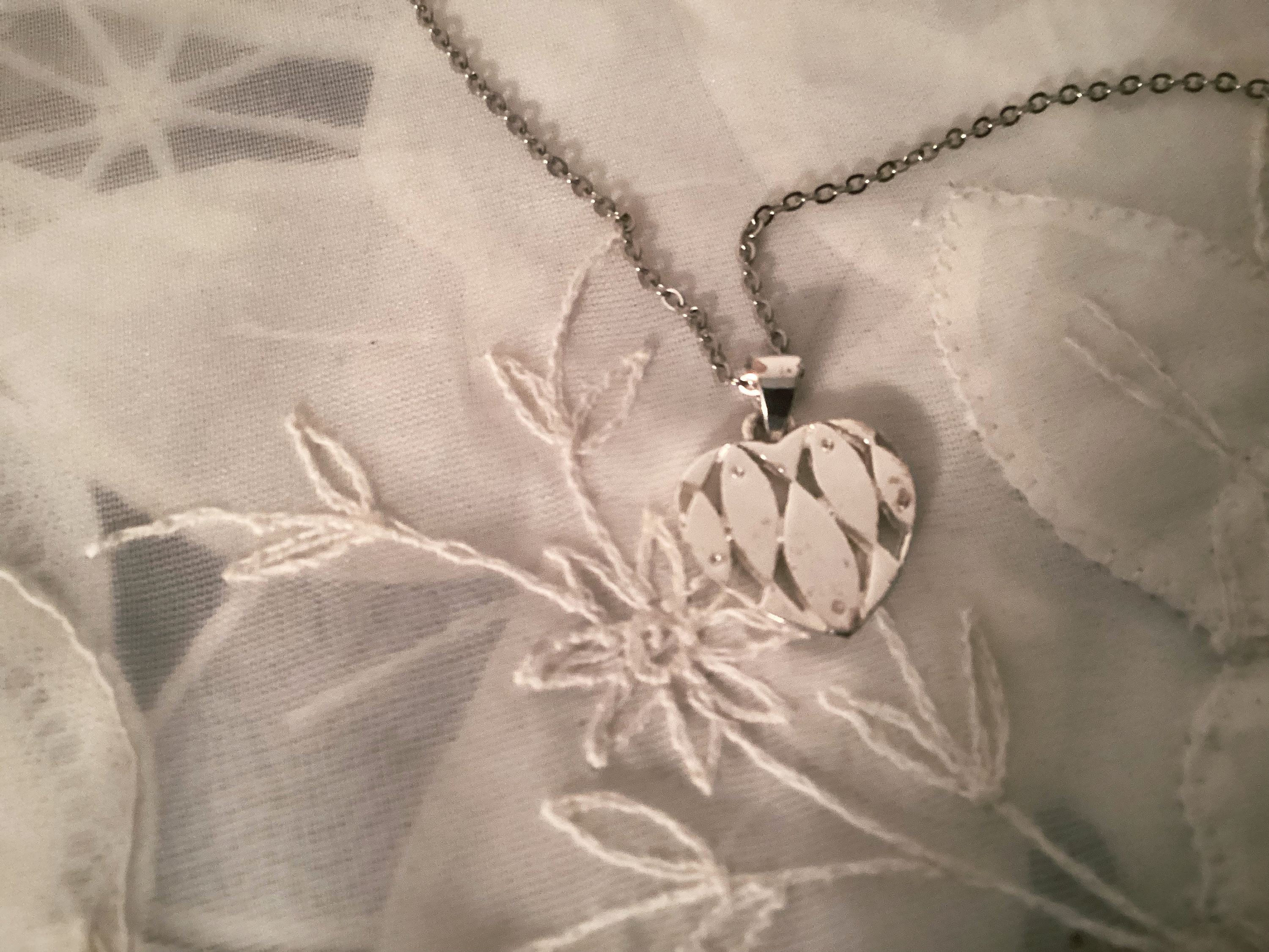 Sale***vintage 925 FISH Pattern HEART NECKLACE Small Heart With 