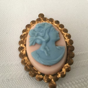 SALEVintage BLUE CAMEO on Pinkish White Background with Brasstone Base Very Old Blue Cameo Brooch image 4