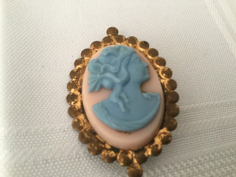 SALEVintage BLUE CAMEO on Pinkish White Background with Brasstone Base Very Old Blue Cameo Brooch image 4
