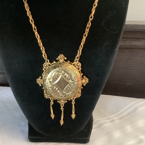 Sale***Vintage FLORENZA LOCKET On Chain   Round Goldtone 2 Picture Locket With Lovely Detailed Border and 3 Hanging Spheres  on Chain