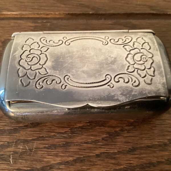 Sale***Vintage Silverplate Scrolled SNUFF BOX  Clean Inside Looks Unused  Some Wear