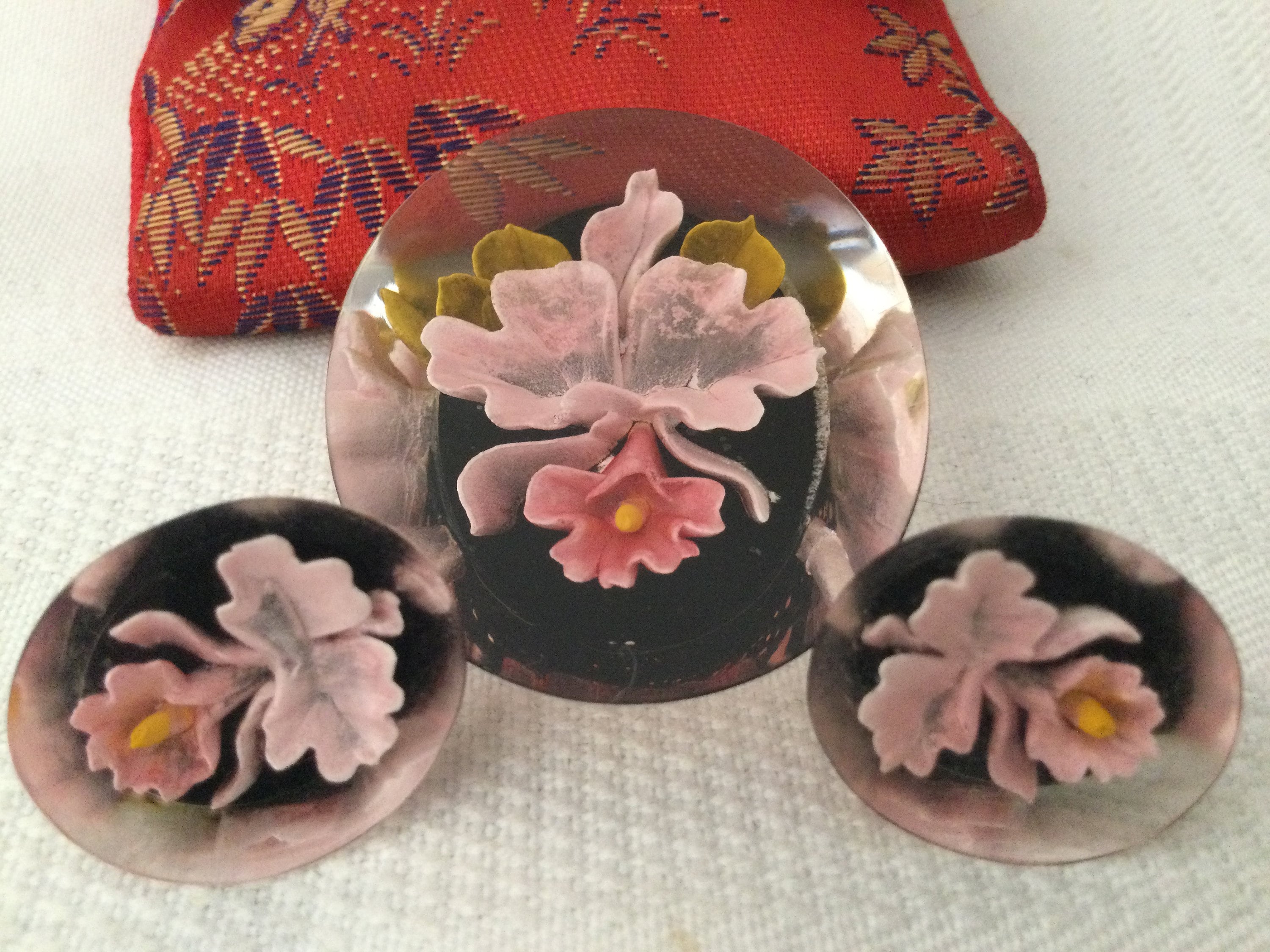 Sale***Vintage PINK FLOWER BROOCH Set Pink Flowers Incased in Thick Lucite on Black Background With Matching Screwback Earrings