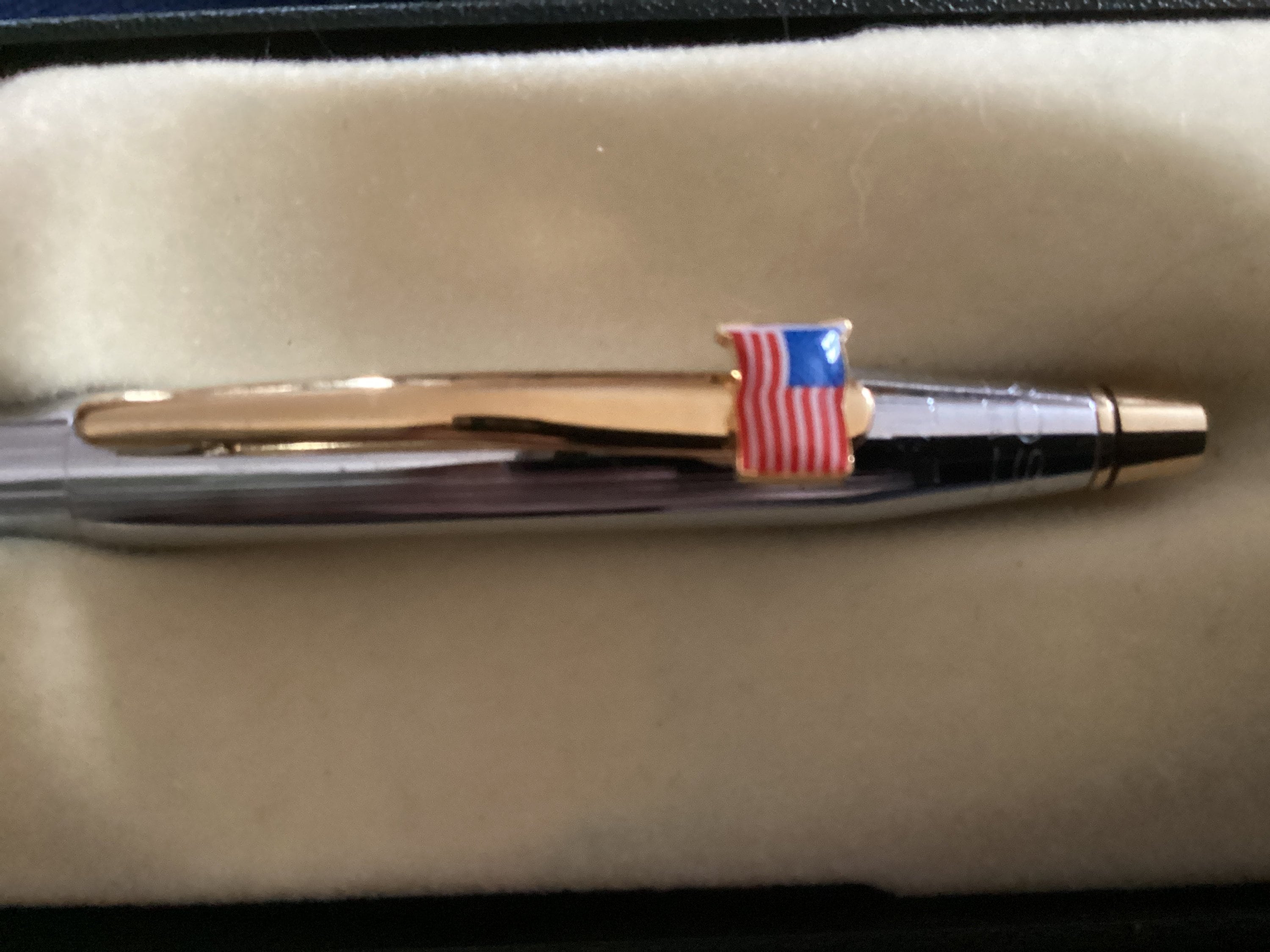 Sale**vintage CROSS CLASSIC MEDALIST Pen American Flag on Chrome