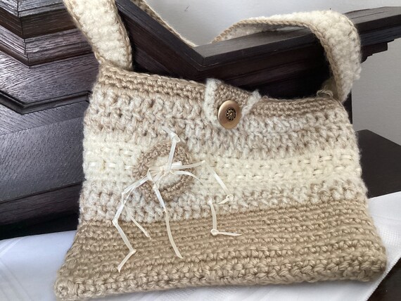 Vintage Hand Knitted Cream/Tan SHOULDER STRAP PUR… - image 5