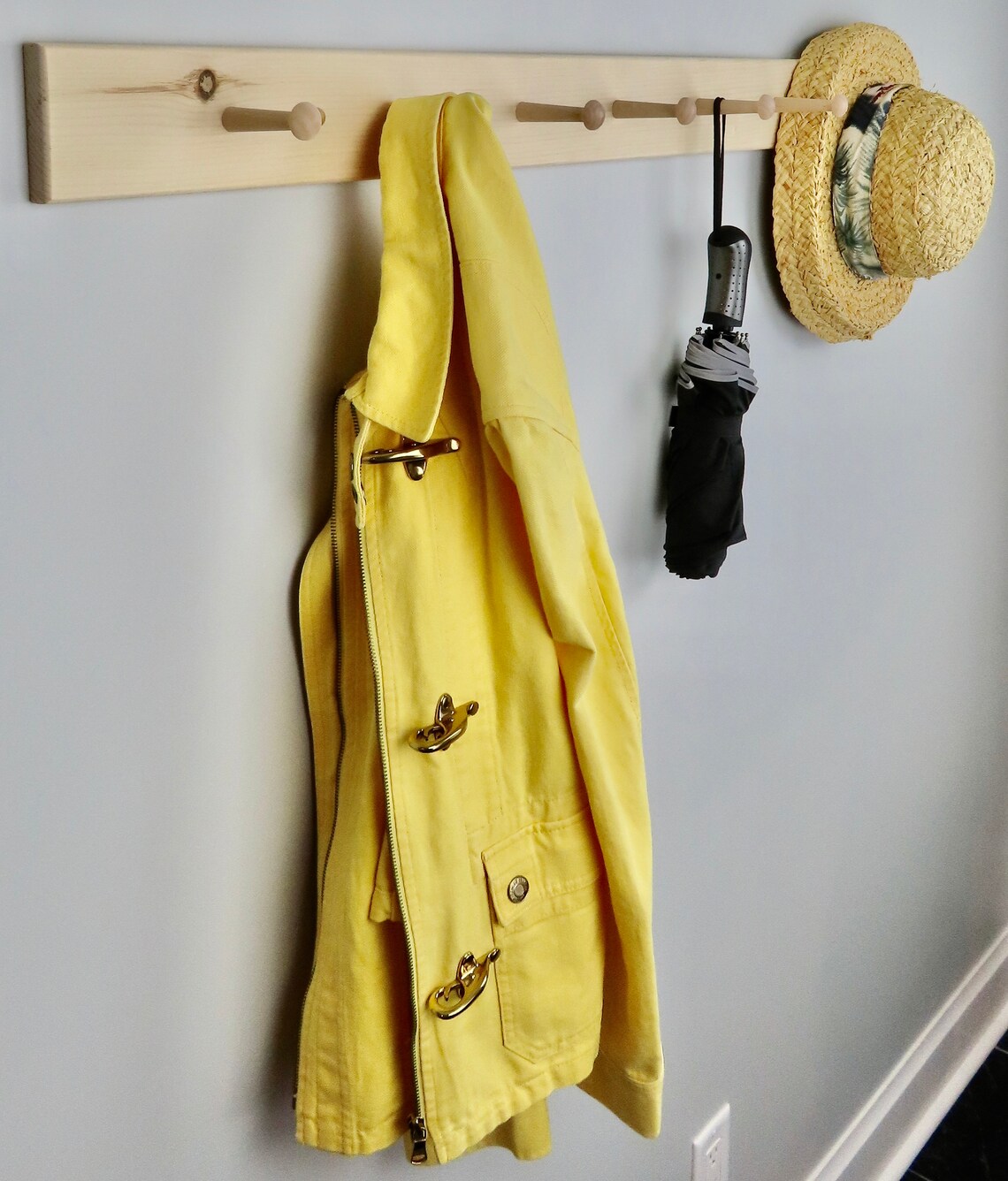 Shaker Wall Hat Rack 42