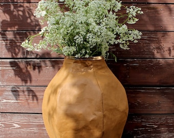 Vase en papier, pot en papier aspect terre cuite, vase, vase pour composition florale sèche, décoration intérieure, objet d'art
