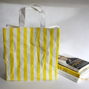 Sac en papier rayé jaune citron - cartable en papier lavable, sac d'été, sac à lunch, sac de transport, indispensables