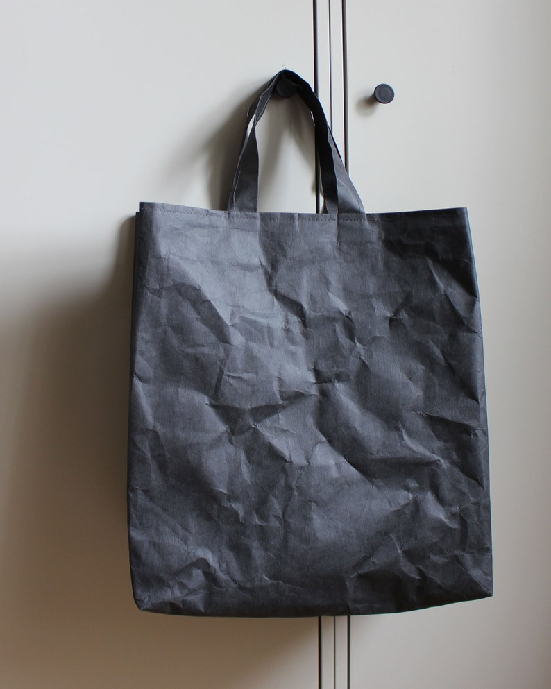 Paper bag, washable paper bag, shoulder bag, shopping bag, tote, shabby chic look, market bag, eco-conscious Black