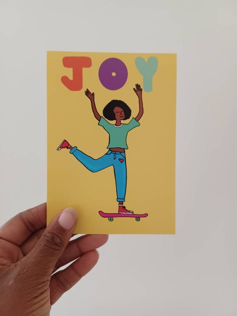 Joy black skater girl A6 postcard imagem 1