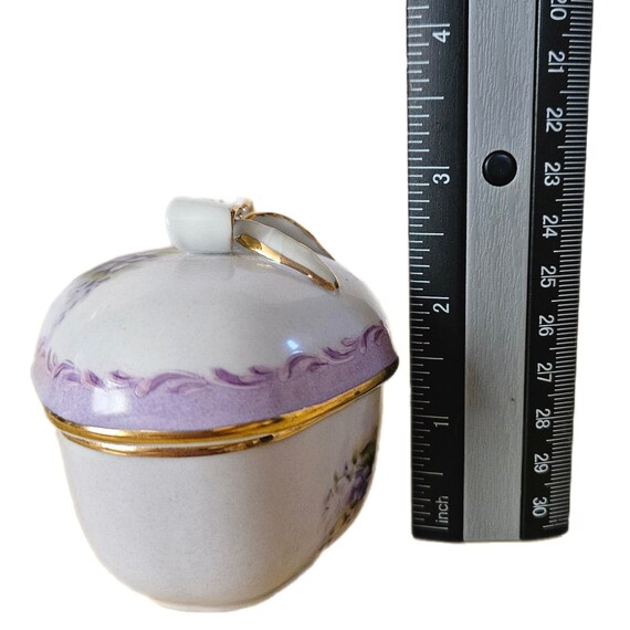 Vtg Oval white and purple trinket box - image 8