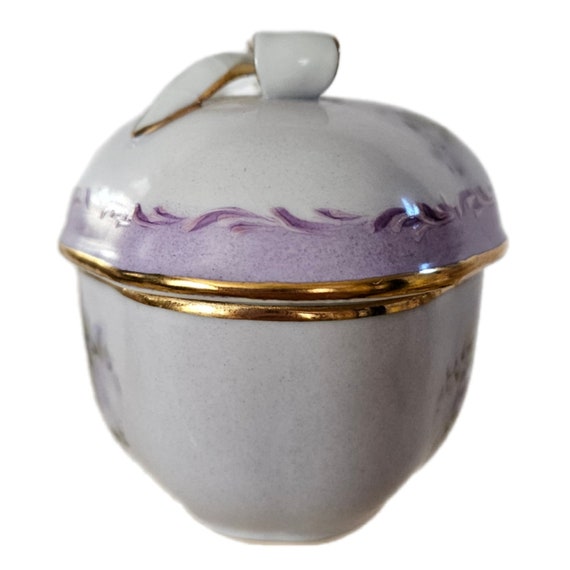 Vtg Oval white and purple trinket box - image 3