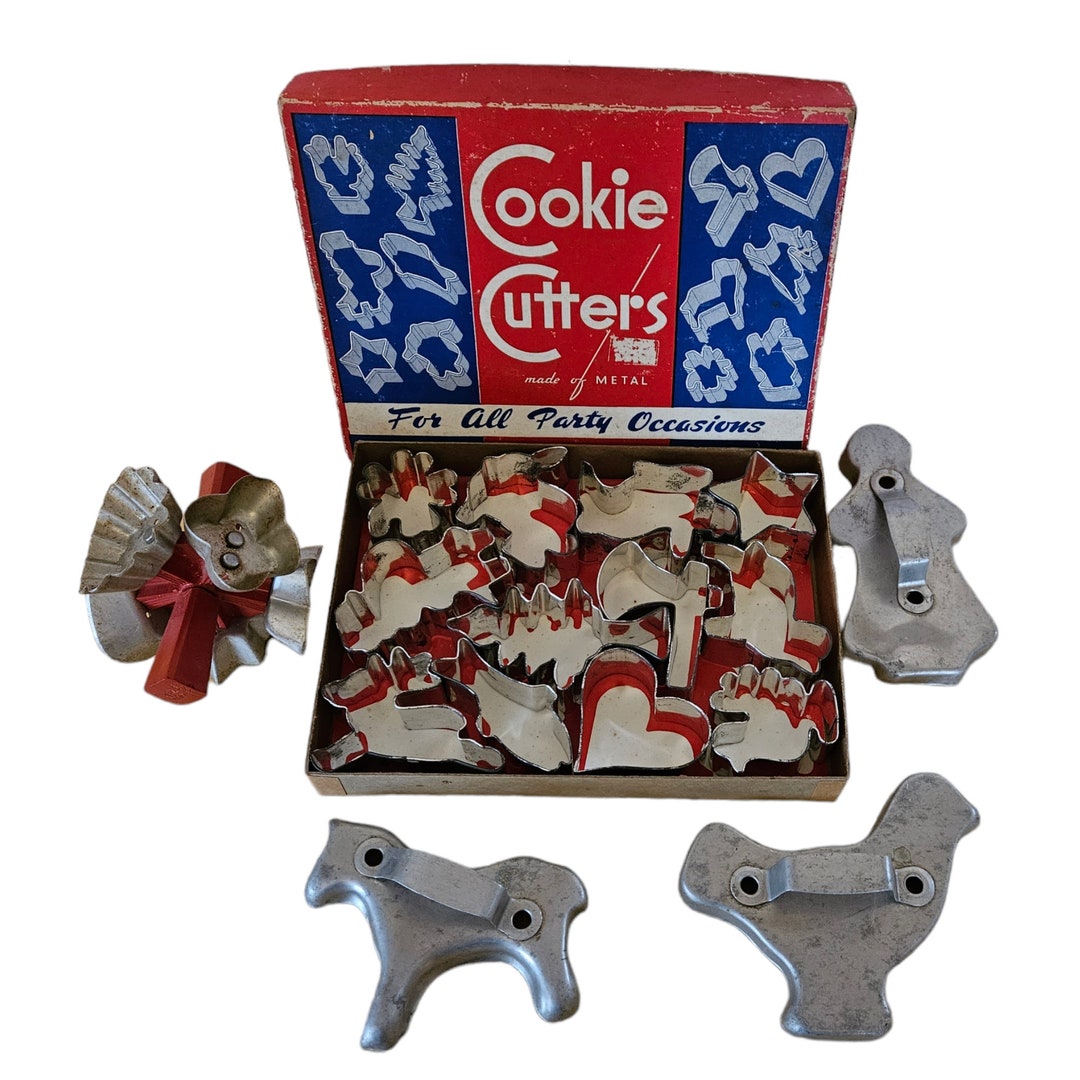 VINTAGE Cookie Cutters Made of Metal for All Party Occasions Etsy