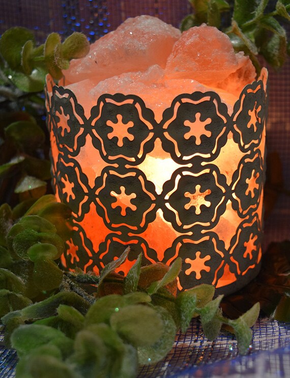 Himalayan Salt Lamp Cream Vintage Effect Distressed Flower Pattern