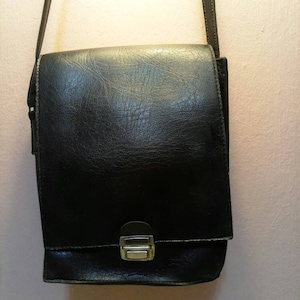 Bolso negro / Alforja de piel sintética / Bolso de trabajo / Bolso retro / Bolso marrón / Bolso de los años 80 / Bolso vintage / Bolso de piel sintética / Bolso de los años 80 / Como nuevo