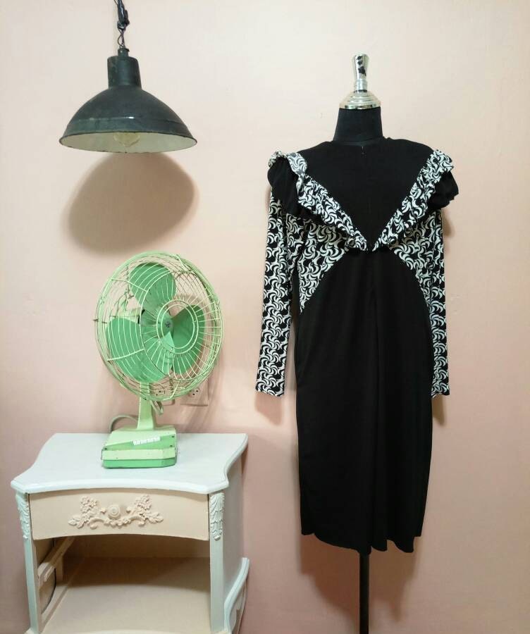 blue dress for baby girl Vintage 70s Hanae Mori Kimono Dress Black & White main image 0