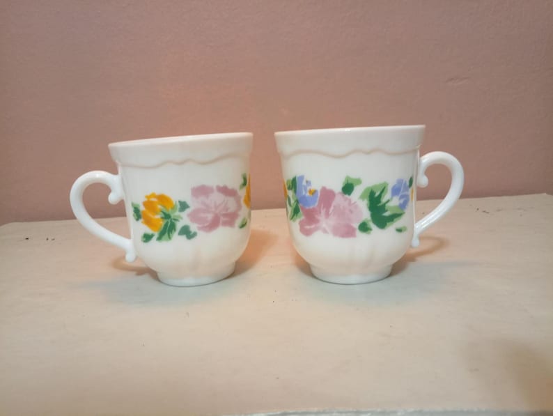 Vintage Cups 2 Tea Party Set Vintage Tea Cups Matched Tea Cups Bulk Tea Cups Tea Party Baby Shower Bridal Shower image 1